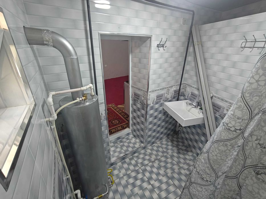 (ЗАЛИНИЯ 28 МАКТАБ)Квартира уй ижорага берилади