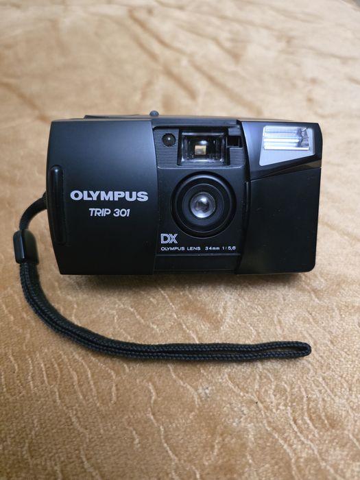 Плёночный фотоаппарат Olympus Trip 301