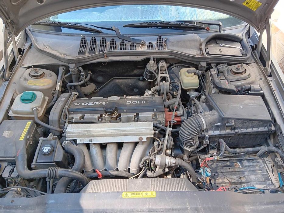 Лека кола Volvo 850