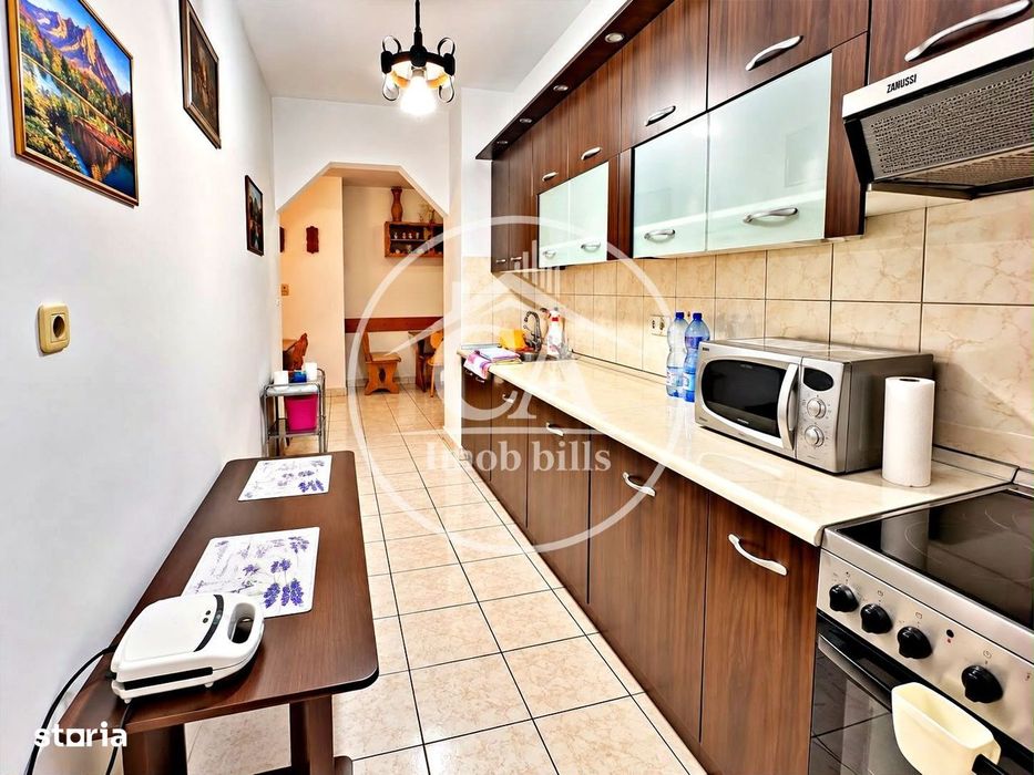 Apartament cu 3 camere de închiriat în zona central , Oradea