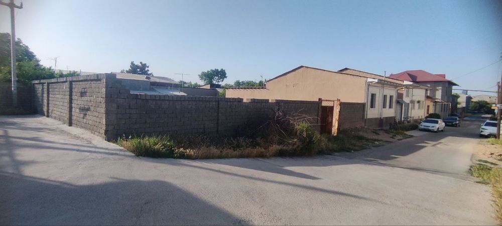 Yer sotiladi. Ippodrom Olim polvonda