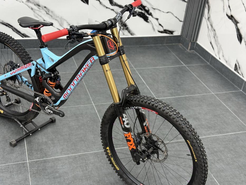 Mondraker Summum Pro Team S размер 27.5 цола 1х10 Shimano Saint