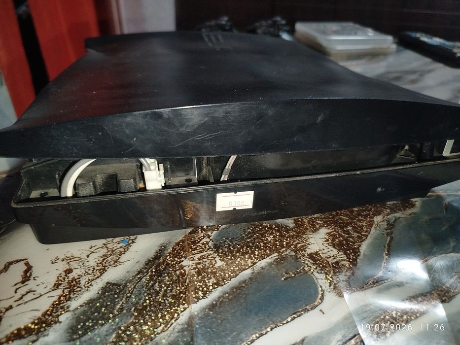 Продам playstation 3 слим