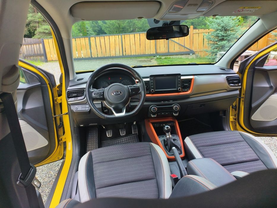 Kia Stonic 1,2 MPI  20.100 km