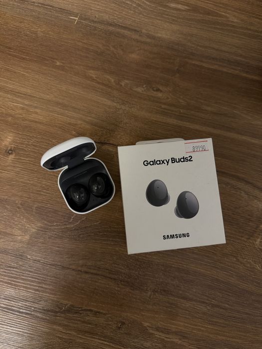 Samsung galaxy buds2