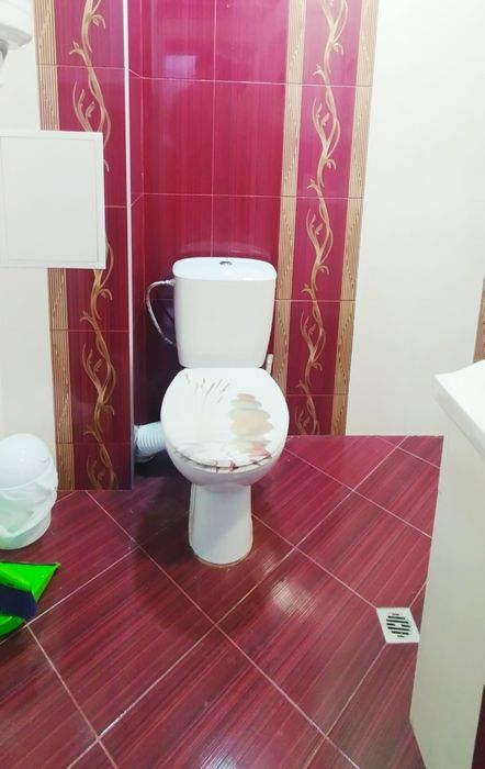 Продава се двустаен апартамент в кв. Могиличе, гр.Перник