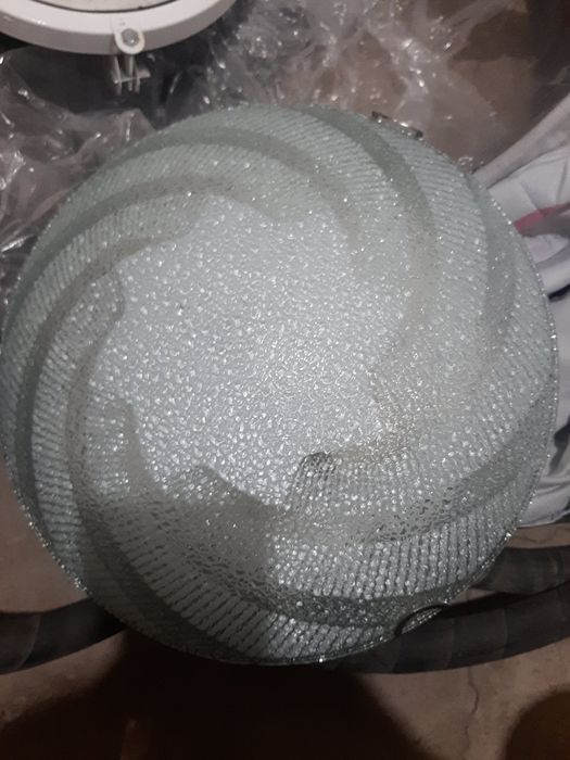 Плафоны в хоршем качестве.Находиться в Городе.