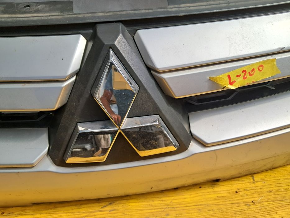Грил решетка митсубиши л200 2014/24г Mitsubishi L200 2014/24г