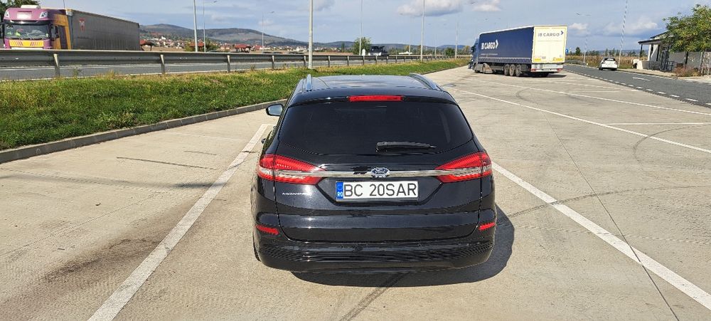 Ford mondeo 2019 2.0 TDCI 150cp  automată