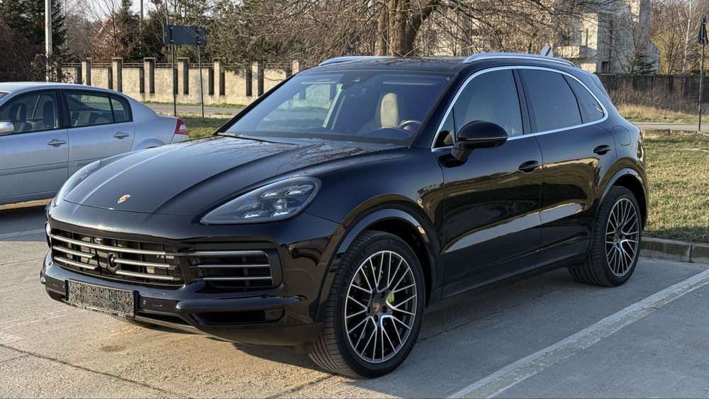 Porsche Cayenne E-Hybrid Tiptronic S 462 HP