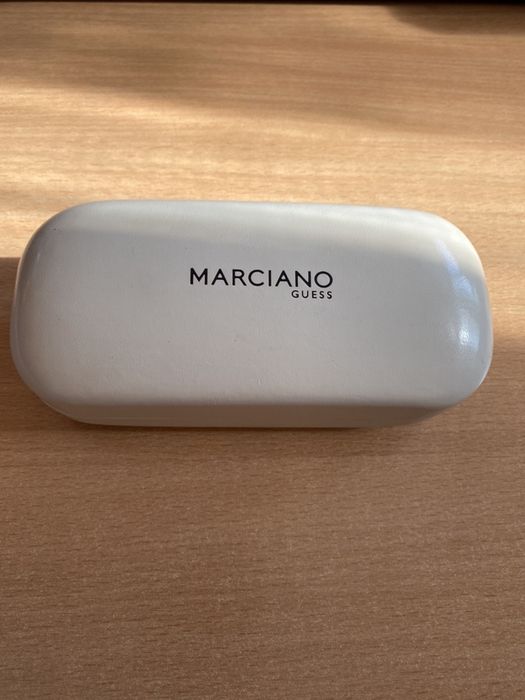 Оригинални слънчеви очила Guess by marciano