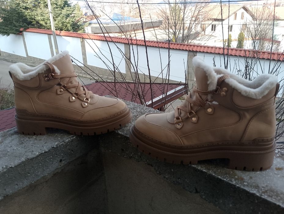 Catwalk женски боти 40 номер