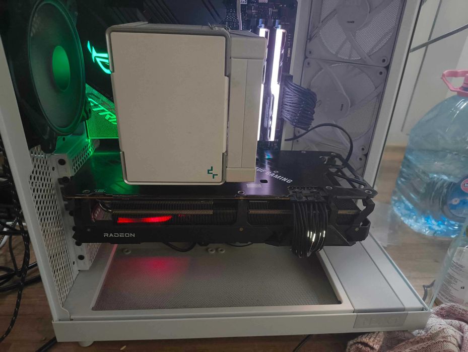 AMD Radeon 7800xt 16gb Tuf Gaming OC