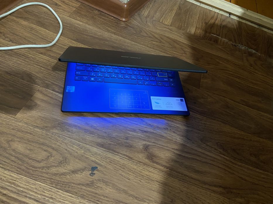 Новом почт ASUS SSD