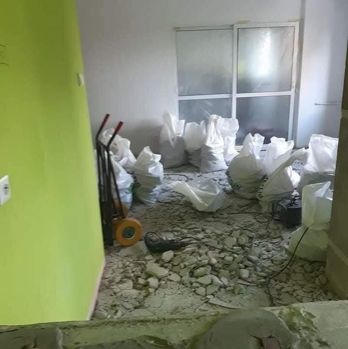 Demolari Apartamente , Debarasări moluz ,Taeri păreți,  Decupări  .
