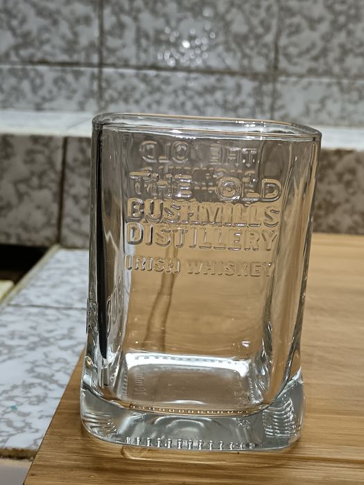 Чаши за уйски и ракия