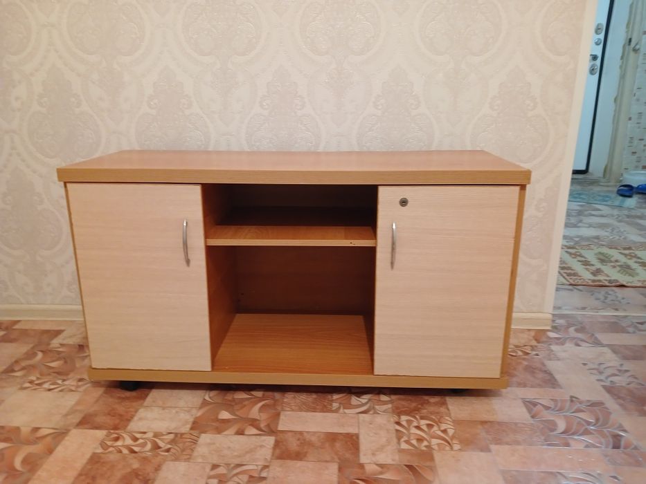 Тумбочка под телевизор