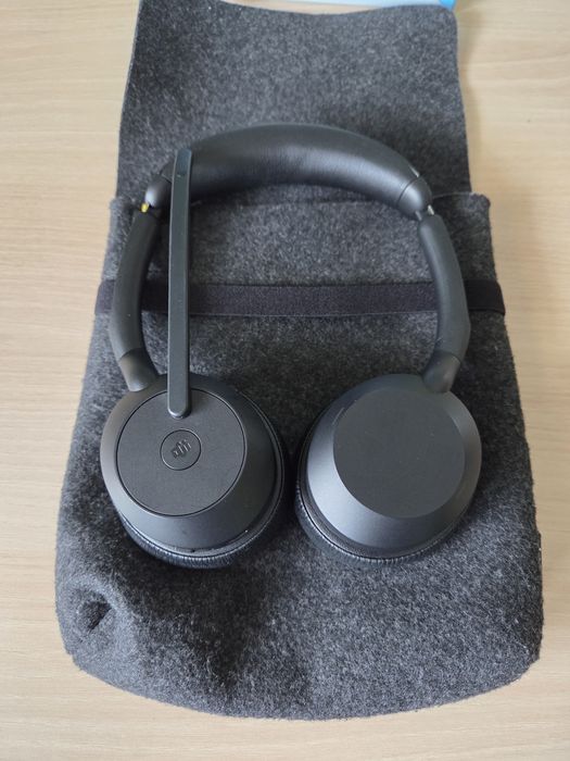 Безжични слушалки Jabra Evolve2 55
