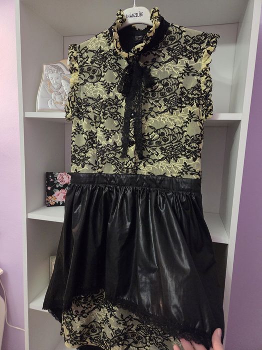 Разкошна рокля Lucy