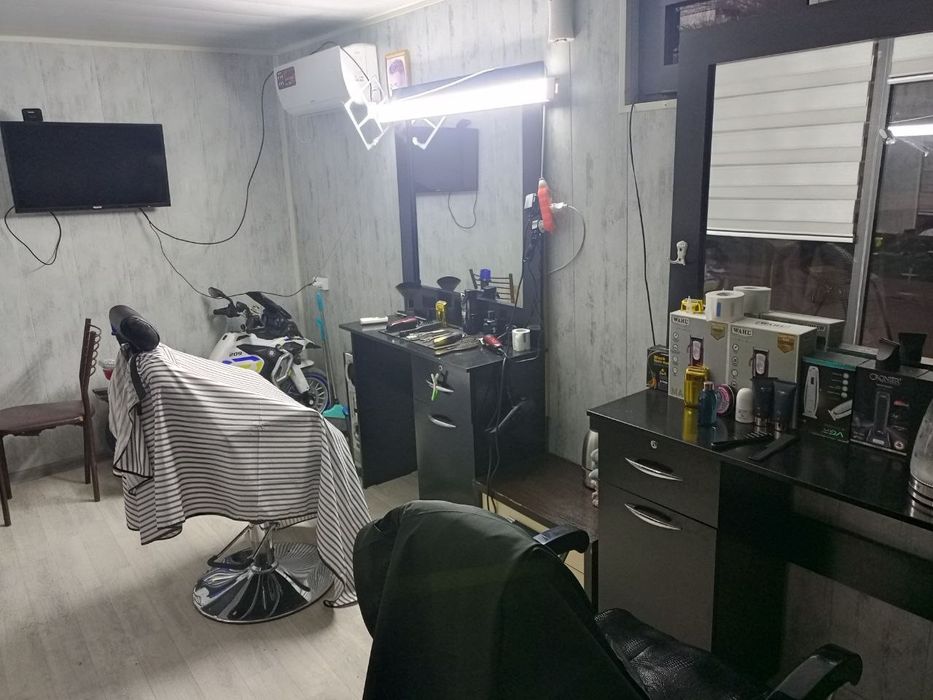 Сдаётся в аренду парикмахерская, сартарошхона ижарага берилади