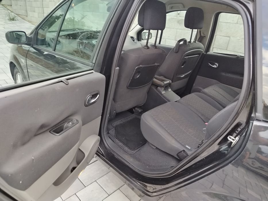 Vând Renault Scenic 1,9 Diesel