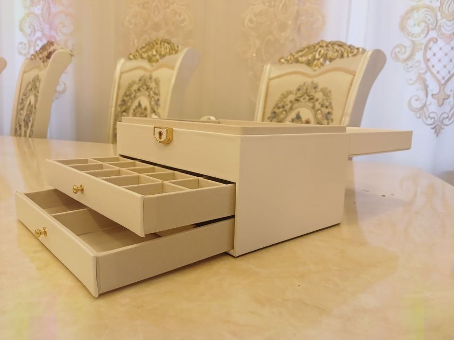 Органайзер для украшений Новый