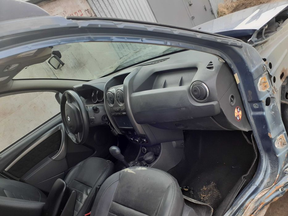 Рено Дастер Двигатель  мотор   коробка раздатка мост суппорт