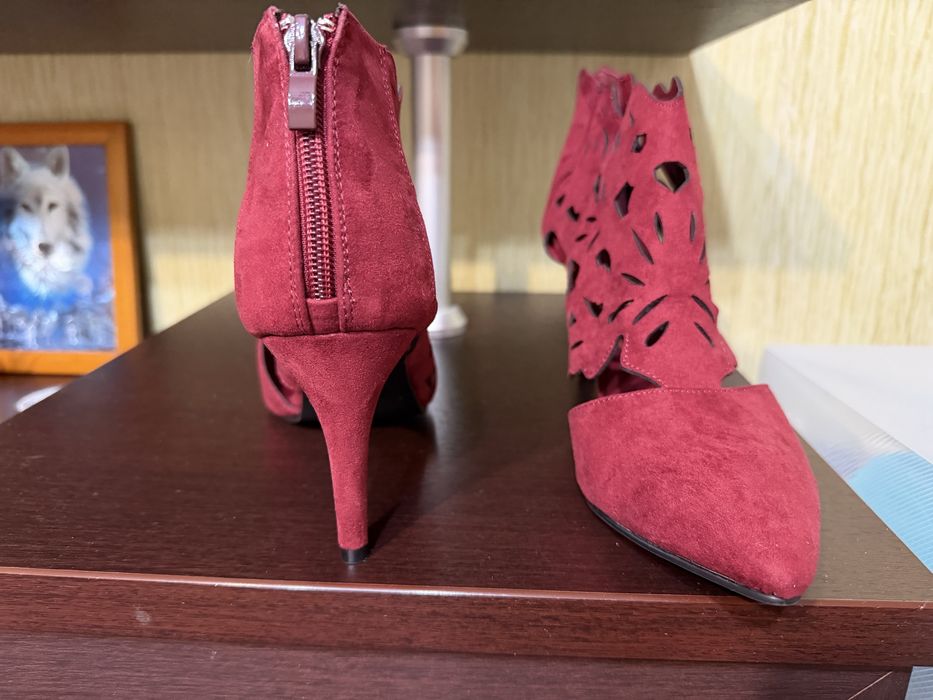 Туфли замшевые новые