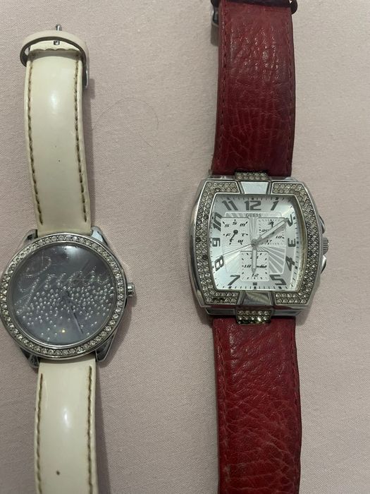 Vand ceasuri guess de damă