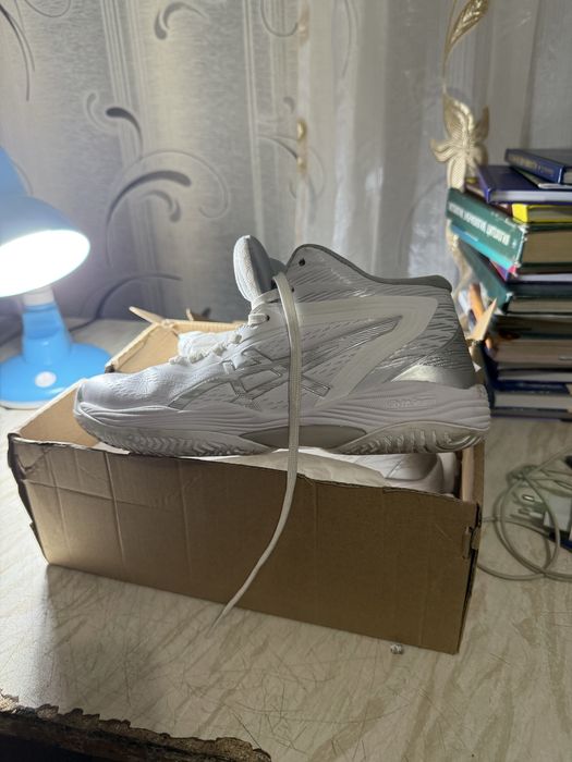 Кроссовки Asics sky-elite