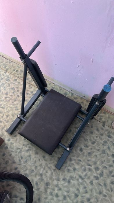 Продам домашний навесной турник-брусья