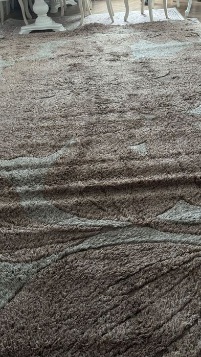 Ковер продам в хорошем состоянии