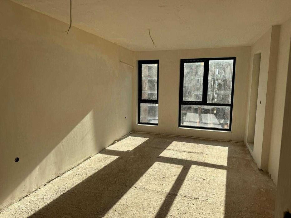 Продава се Двустаен апартамент в Пловдив, Тракия - 72 кв.м за 677 €/кв.м - Снимка #3