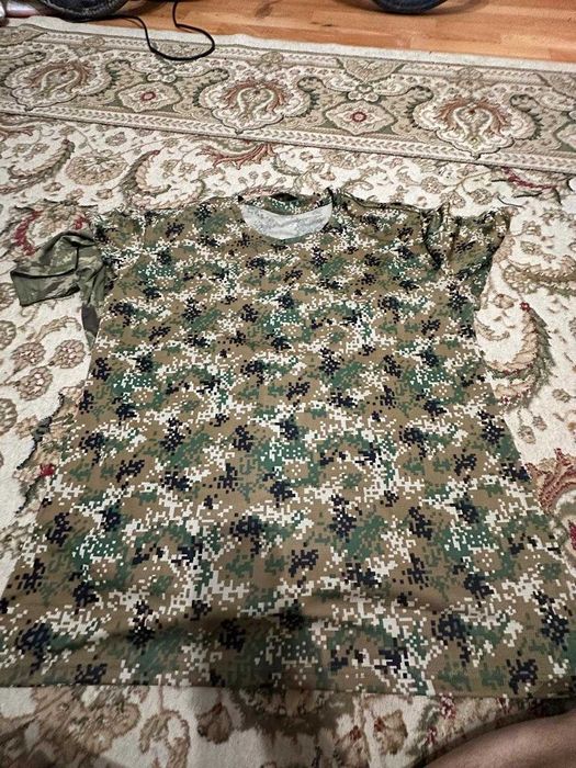 Футболки, размер XL. 100% polyester.