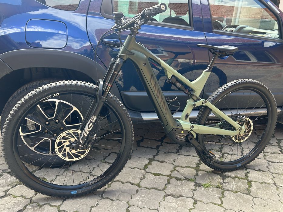 Bicicleta electrica Full Suspension Canyon  29 /2022