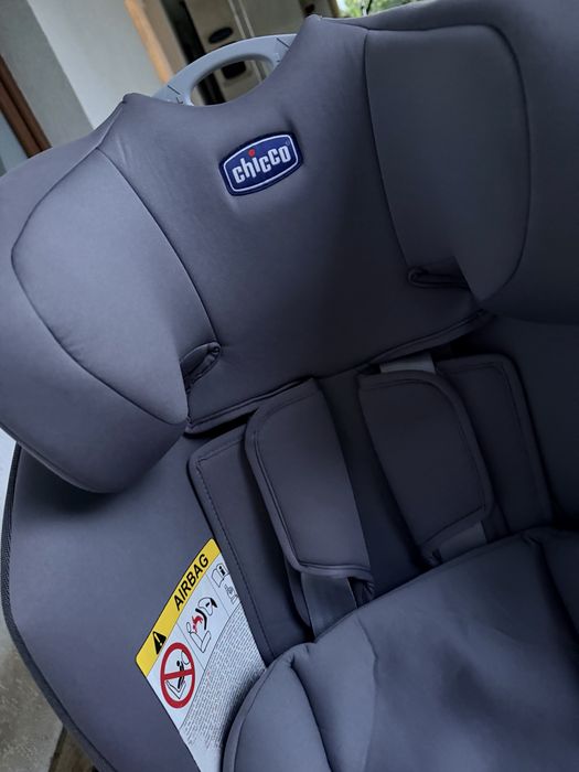 Scaun auto Chicco ISOFIX + Top Tether, 0–25 kg, gri