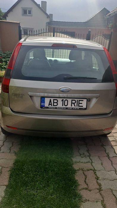 FORD Fiesta 2002 — imagine 4