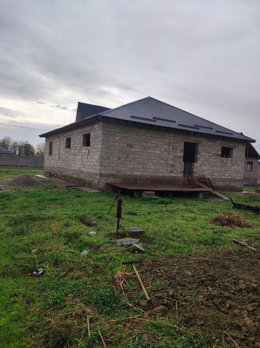 Частный дом не достроен