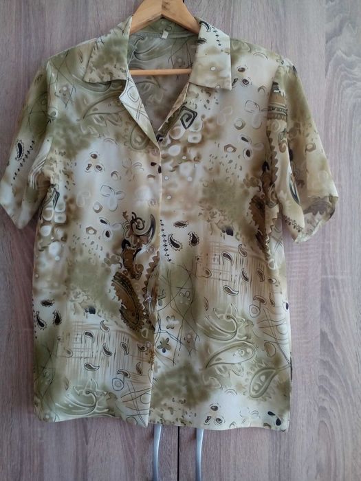 Дамска риза къс ръкав № 50