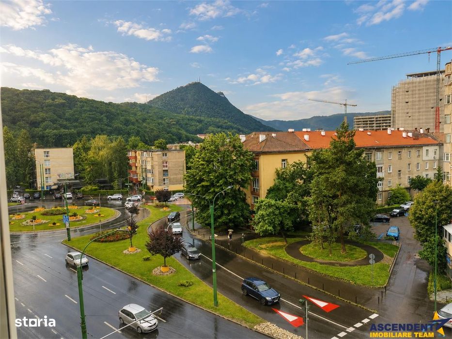 Apartament 3 camere decomandat, mobilat si utilat, Strada Toamnei, Cen