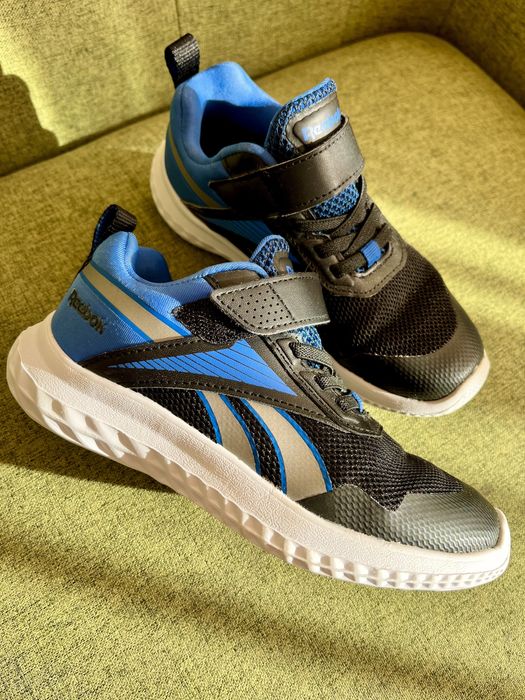 Леки маратонки Reebok