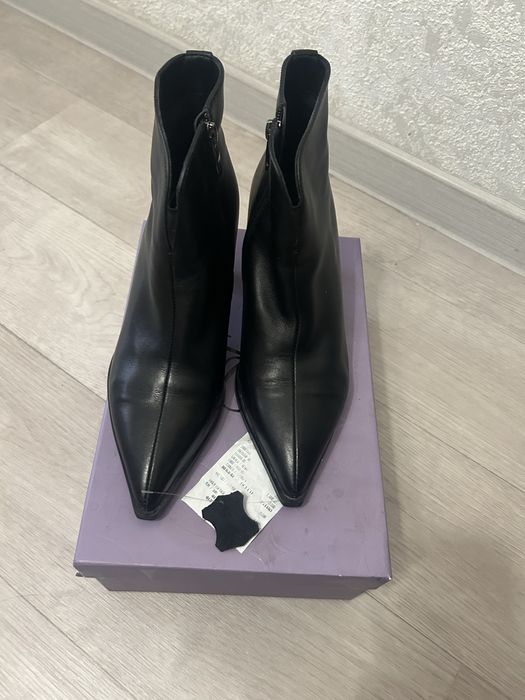 Продам ботильоны