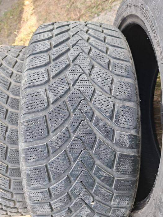 Продам шины 225/45/18 китай