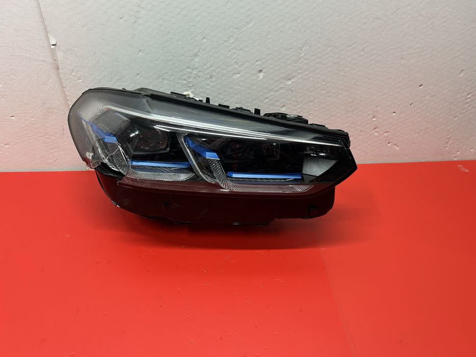 Far bmw X3 G01 X4 G02 lci Laser 2021-2024 dreapta