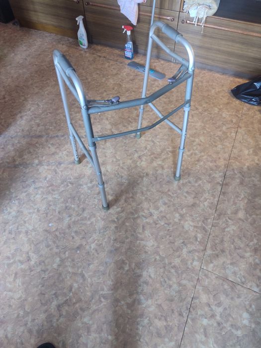 Ходунки взрослые