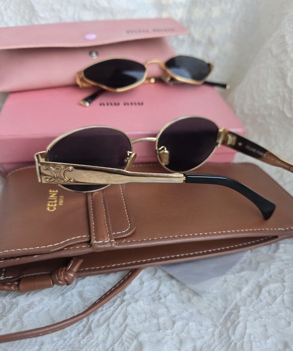 Дамски модерни очила - два модела