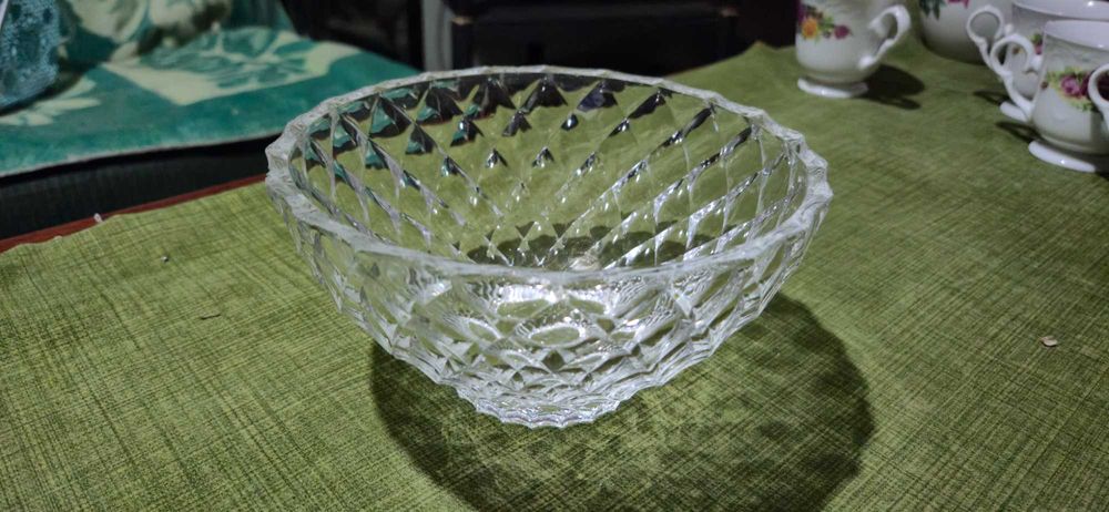 Хрустальные чаши для фруктов/декора
