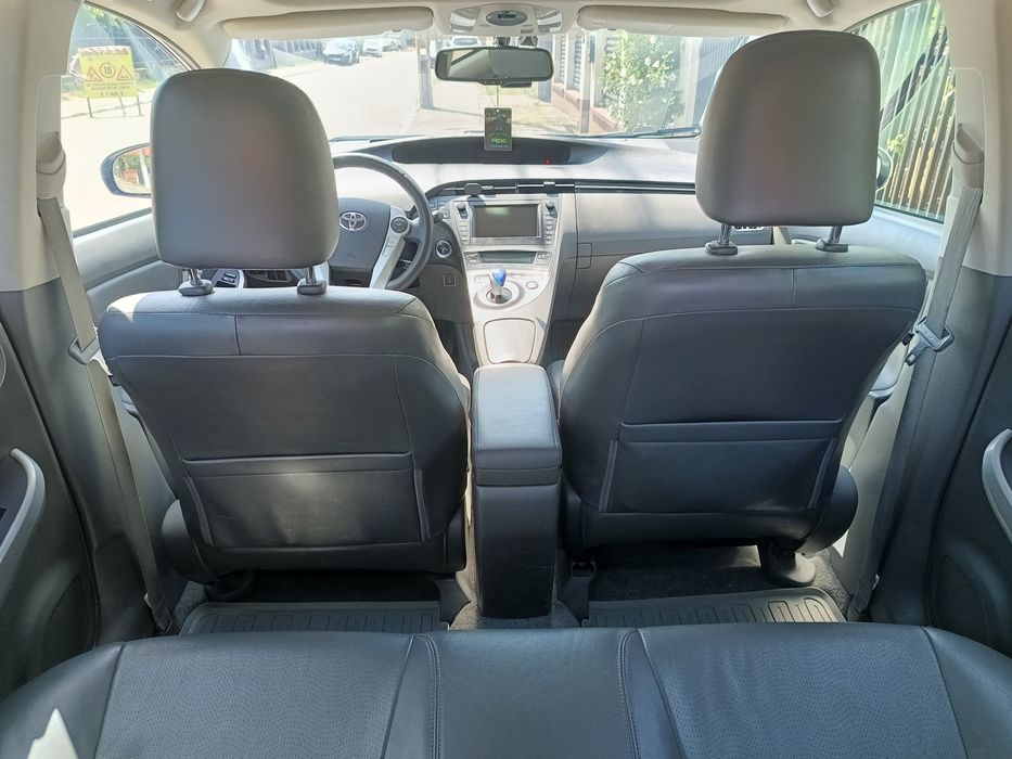 Toyota Prius 3 dotari full