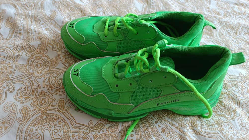 Маратонки кецове Найк Рийбок Nike Reebok и други 38