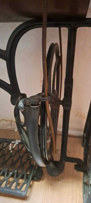 Антична шевна машина Haid & Neu от фабриката в Karlsruhe